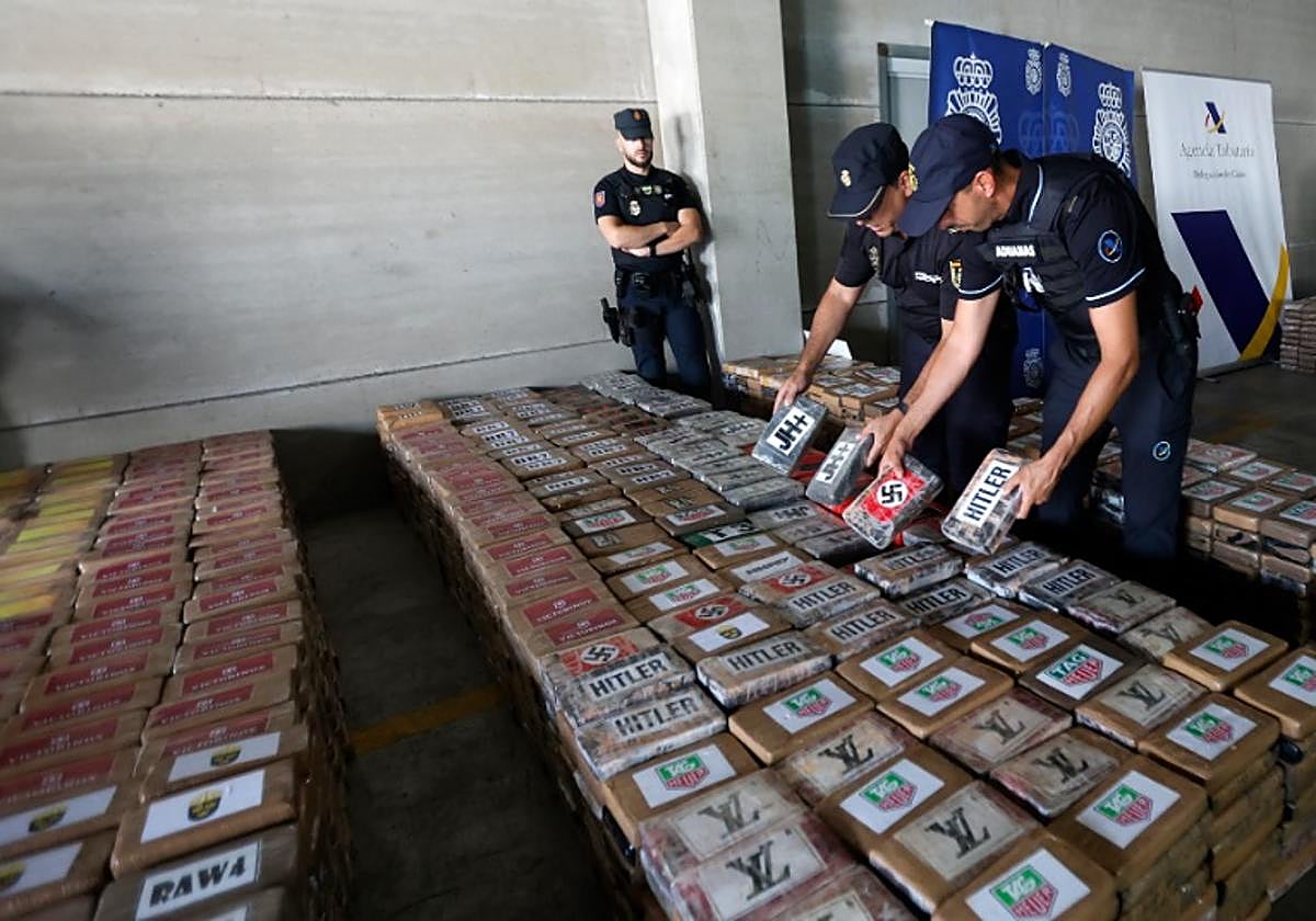 Imagen de una anterior operación de la Policía Nacional y Vigilancia Aduanera