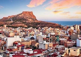 Cinco motivos por los que Alicante será tu escapada perfecta este otoño