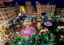 Mercadillo navideño en la plaza de las Tendillas de Córdoba