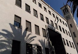 Exterior de la Audiencia Provincial de Almería.