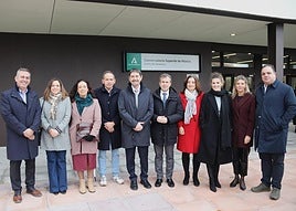 Miembros del PSOE durante la visita al Conservatorio de Música de Jaén.