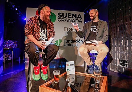 Tony Moreno y José E. Cabrero, en el escenario de Planta Baja.