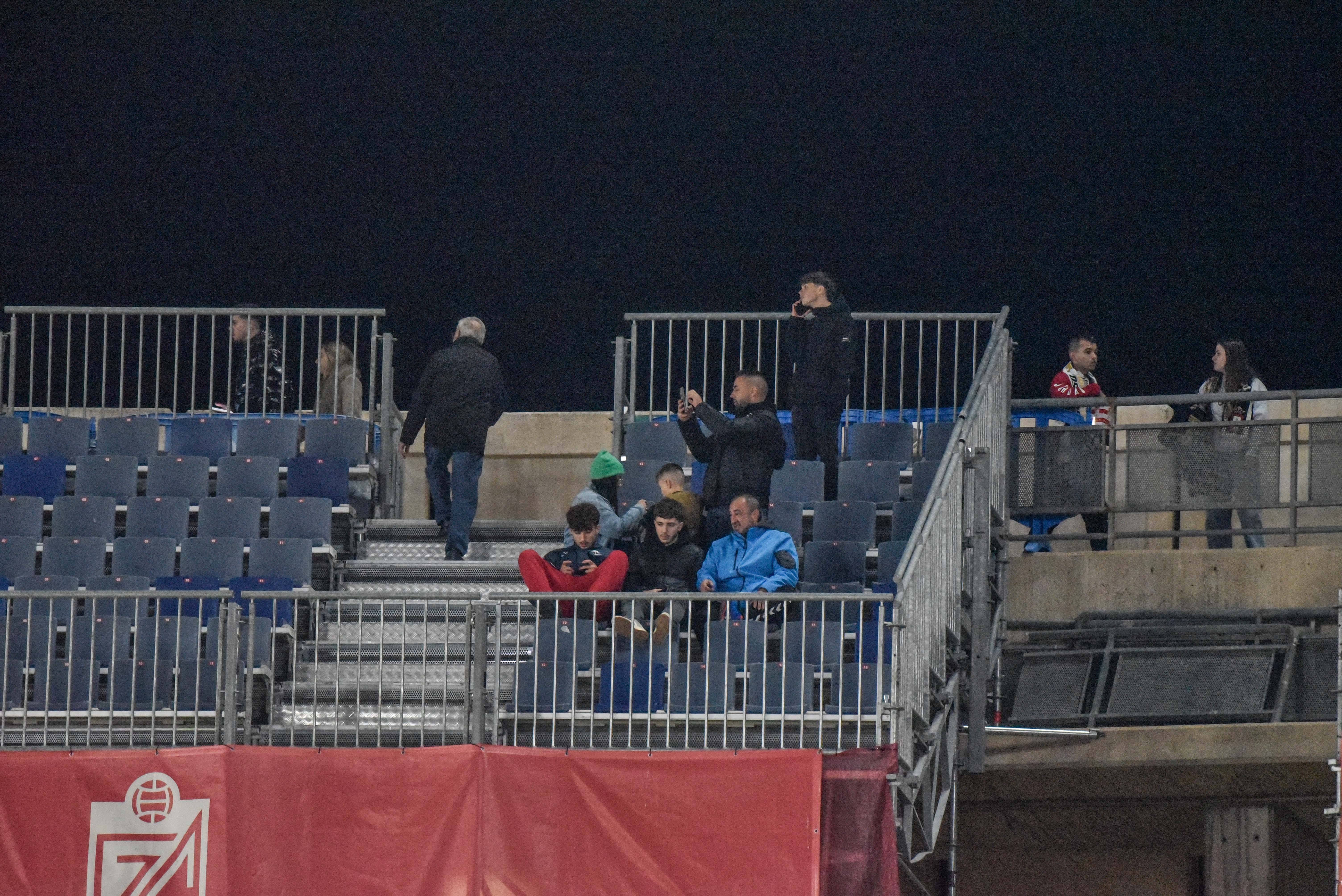 Encuéntrate en la grada del Granada-Ceuta