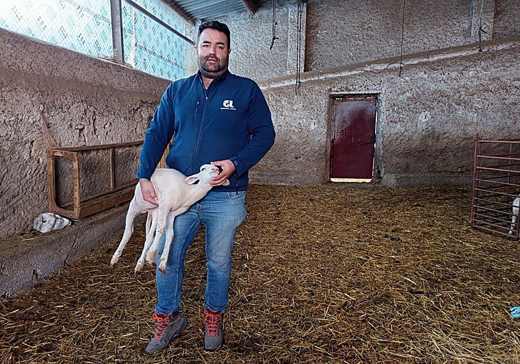 «Vivimos siempre en vilo, los virus vienen pegando fuerte y no nos vamos a librar»