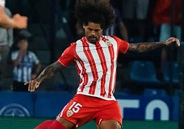 Aridane durante un partido con el Almería.