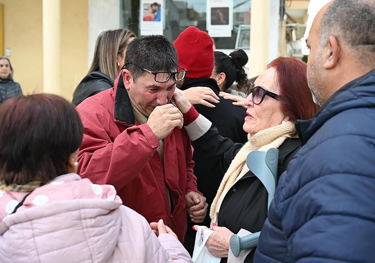 El abuelo del niño hallado sin vida en Garrucha se persona en la causa y pide incinerar el cuerpo.