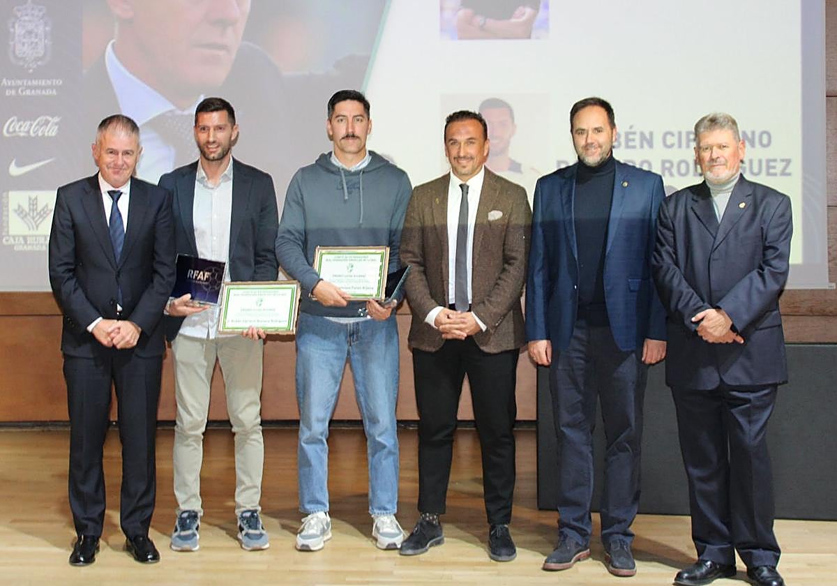 Entrega de los premios Lucas Alcaraz durante la gala por el día del entrenador.