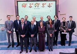 Almería se convierte en epicentro del debate para la mejora de la conectividad aérea