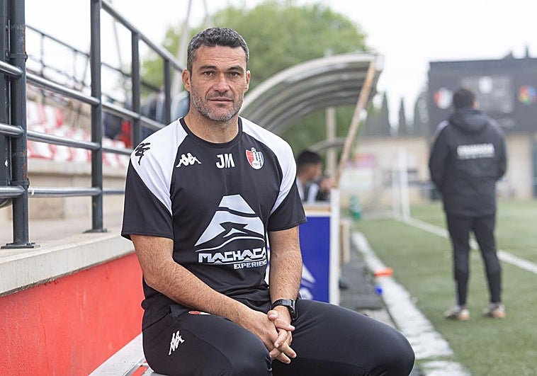 Jorge Molina: «Seguro que me reciben de maravilla en la Ciudad Deportiva del Granada CF»