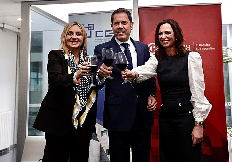 Cuerva seguirá al frente de la CGE y se declara listo para dar la batalla fuera de Granada