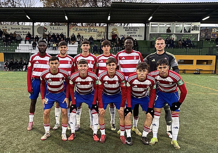 El Recreativo Granada tropieza en su visita al Mancha Real