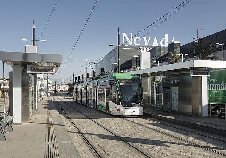 El metro habilitará autobuses lanzadera en Armilla debido a las obras de ampliación
