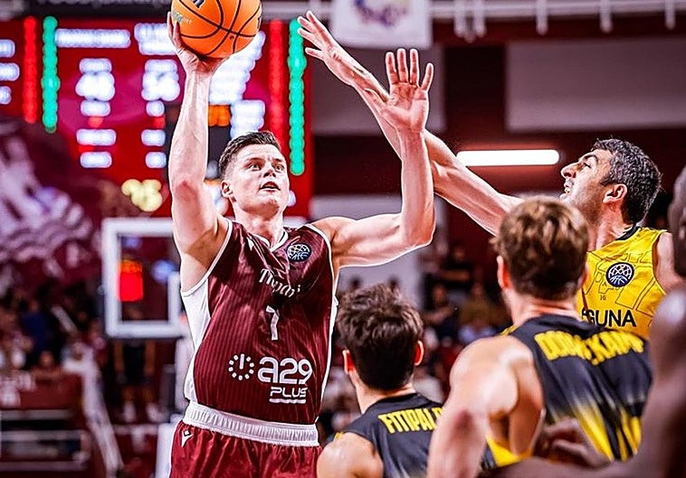 Alibegovic trata de poner en regla su inscripción en la Liga Endesa