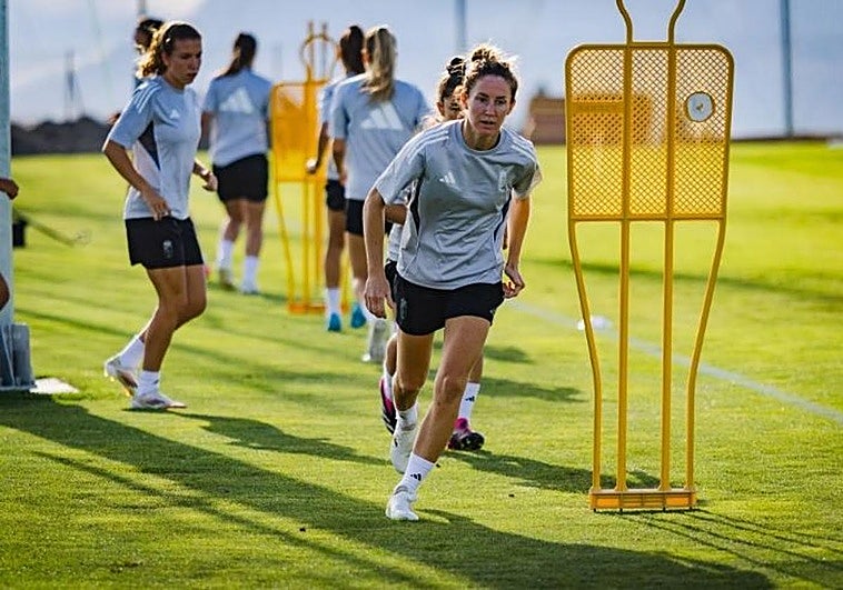 El Femenino entrenará a puerta abierta el viernes 2 de enero
