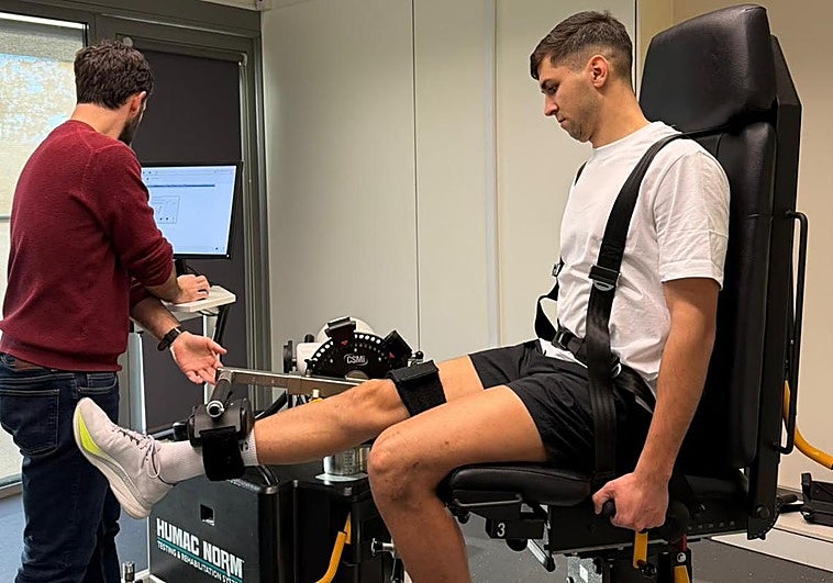 Torrente: «Nadie quiere irse del Granada CF; a mí me sacó de la huerta de mi padre»