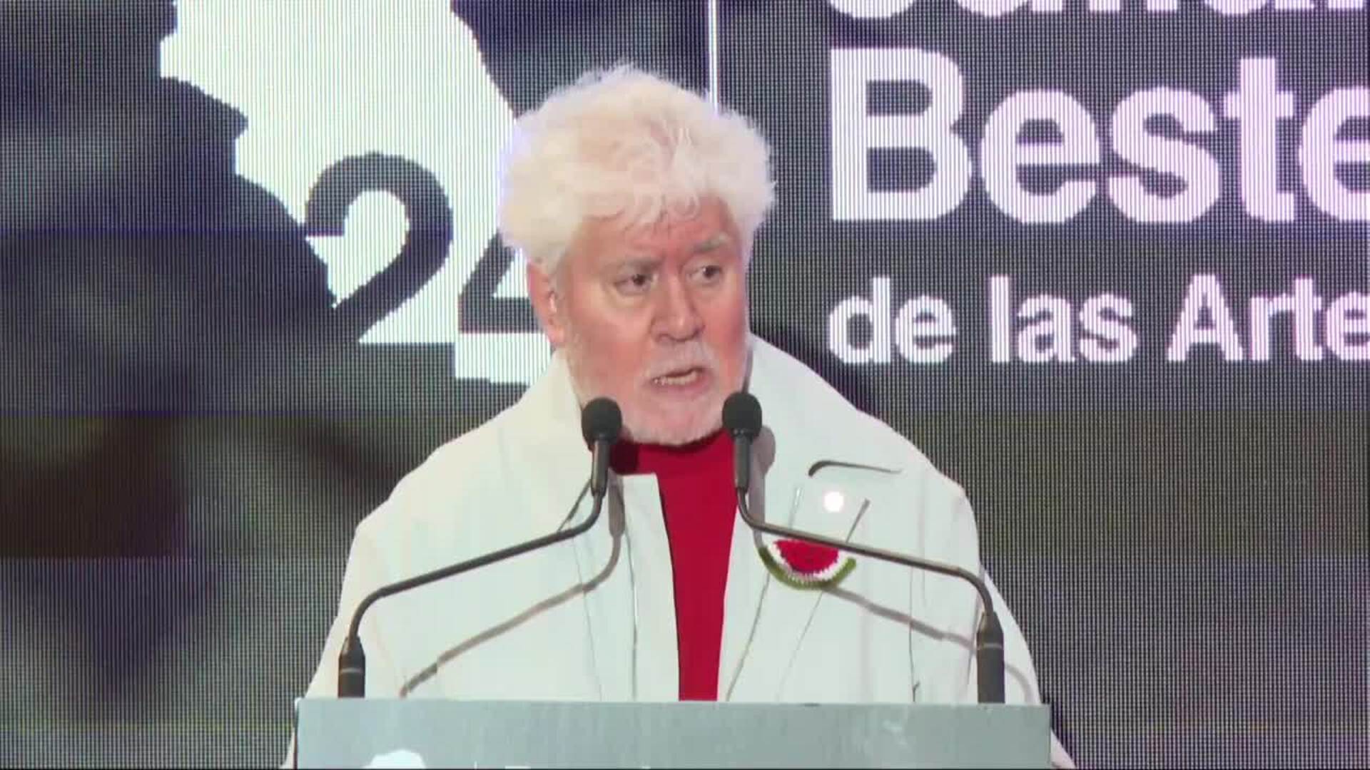 Pedro Almodóvar defiende que 