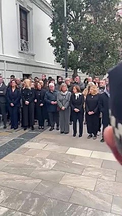 Capilla ardiente en el Ayuntamiento de Granada para despedir a Juan Ramón Ferreira