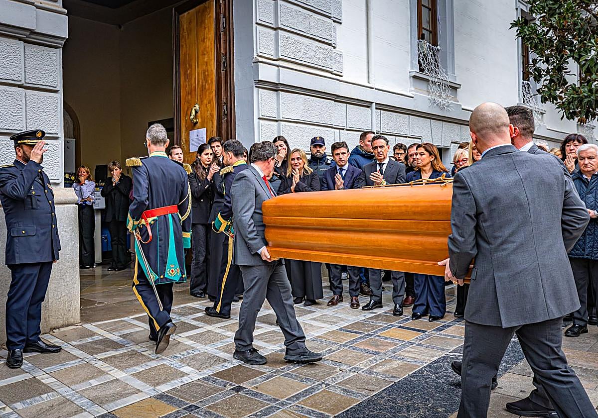 Granada en pleno por Juan Ramón Ferreira 