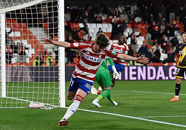 Rodelas y Pablo Sáenz se reivindican como alternativas a la posible salida de Faye