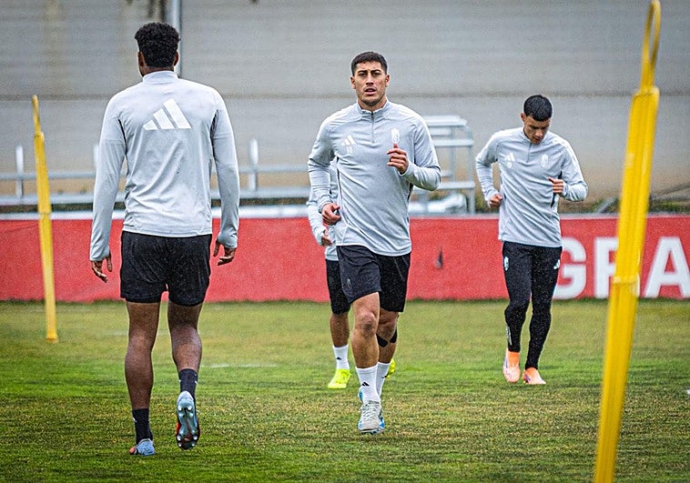 Oficial: el Granada CF inscribe a Álvaro Lemos