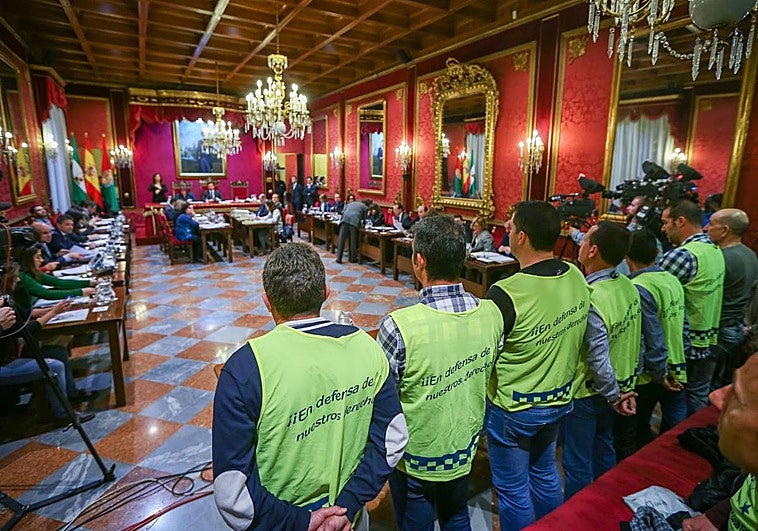 La «guerra continua» entre las «facciones» de la Policía