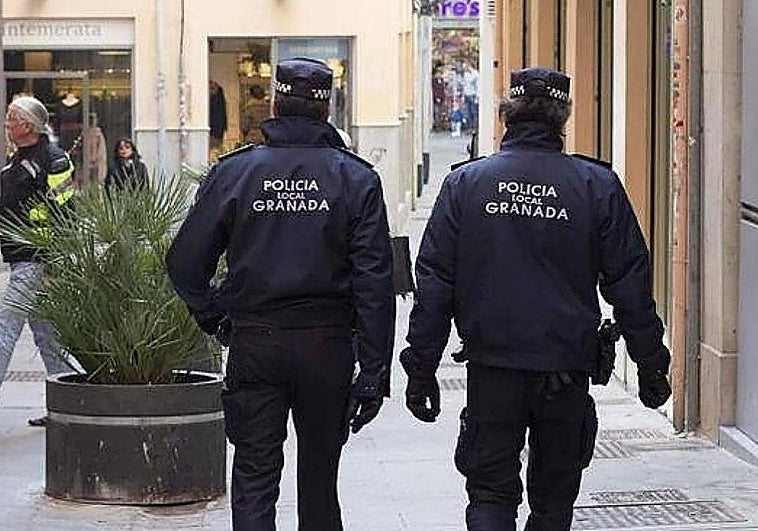 «Lleva dos días de academia, va a saltar a la vista que tiene un enchufe como un demonio»