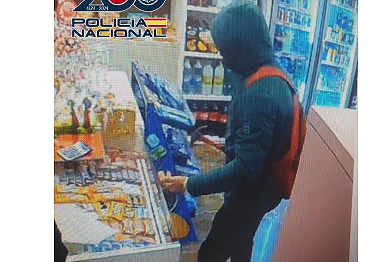 El ladrón del martillo al que le plantaron cara tres empleadas de distintos negocios de Granada