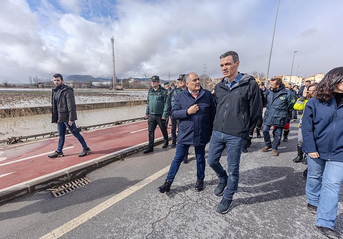 Pedro Sánchez en Huétor Tájar: «Vamos a valorar los daños y poner en marcha todos los mecanismos para ayudar»