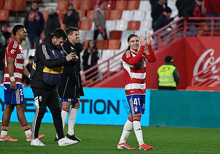 Un Granada CF letal cuando golpea primero