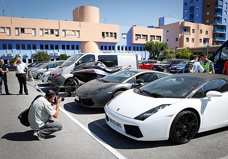 El desempleado de Granada que se compró un Maserati