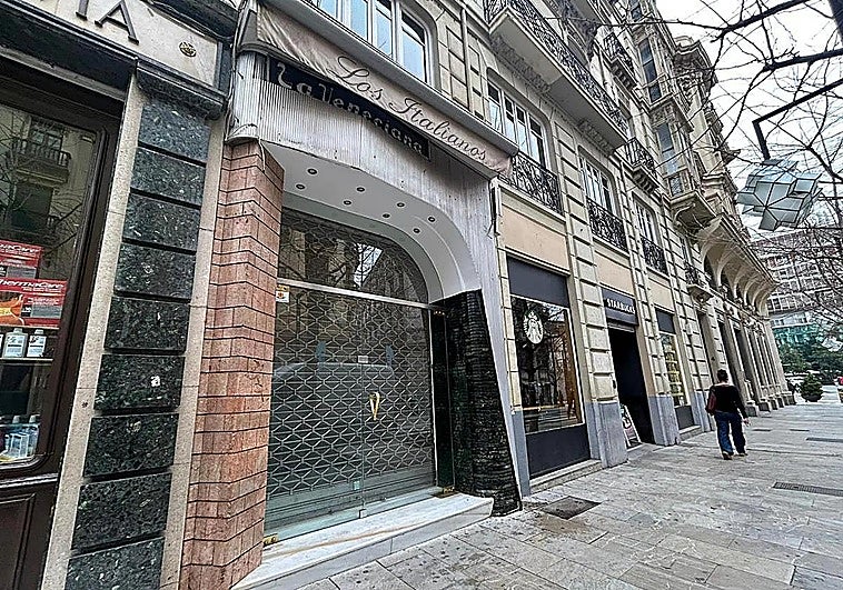 La heladería más famosa de Granada adelanta su apertura: Los Italianos ya están de vuelta