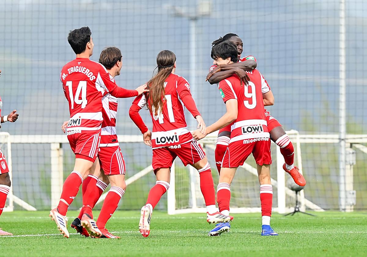 Eficacia y contención del Granada CF en Zubieta