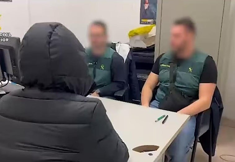 Estafan a un granadino 2.300 euros con falsas entradas para la Champions League