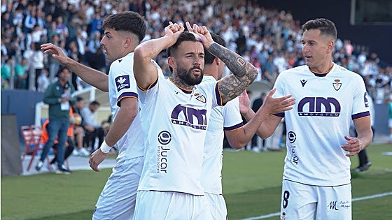 El Real Jaén cree en el ascenso