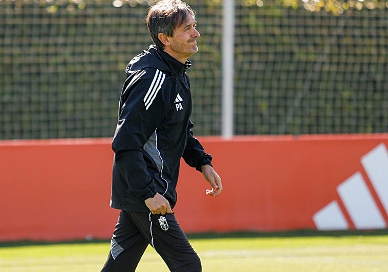 Pacheta defiende sus cambios: «Lo que hacemos fuera de casa viene saliendo bien»