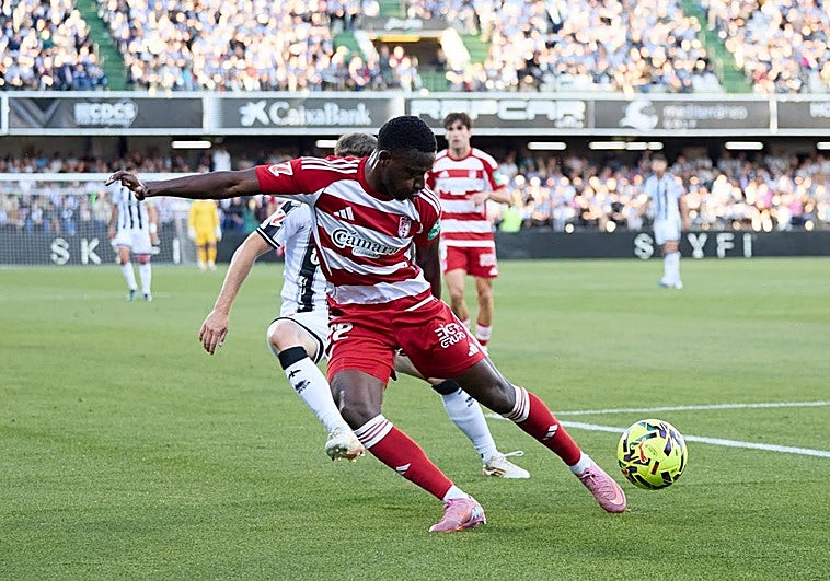 Las Palmas y Castellón: dos viajes de realidad para el Granada CF