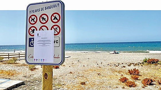 La Fiscalía lleva ante el juzgado los vertidos que contaminaron las playas de Granada