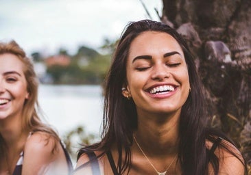 Estos 5 coloretes con protector solar se convertir&aacute;n en tus b&aacute;sicos de verano