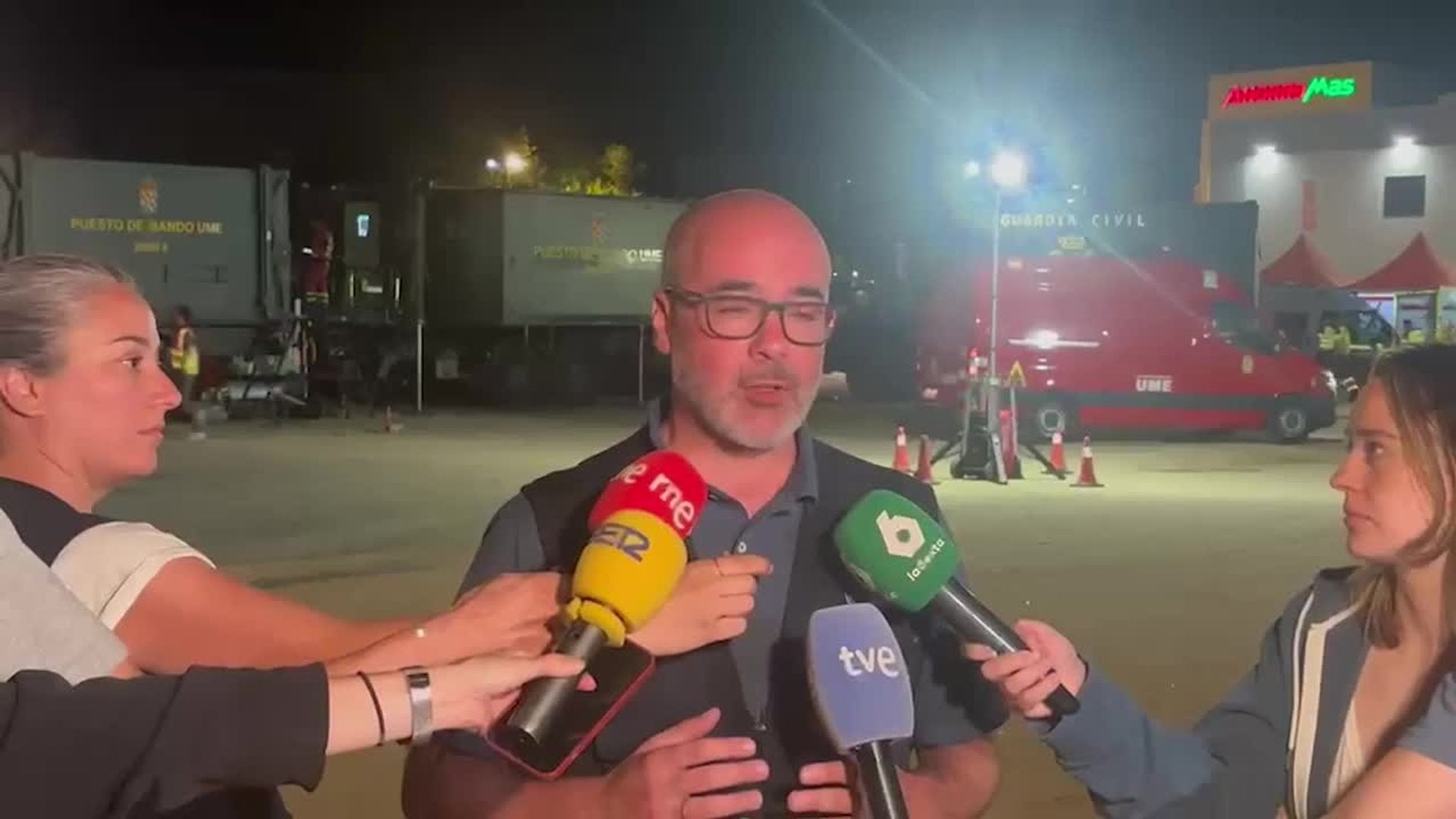 Delegado del Gobierno en Madrid asegura que las próximas horas son "claves" para el incendio