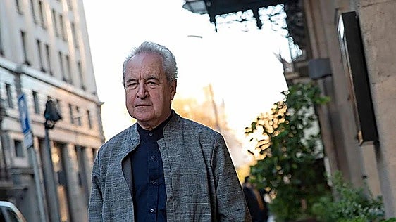John Banville cancela su presencia en CulturAlh