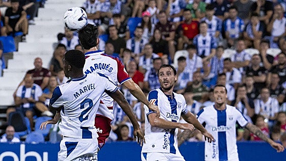 Ignasi Miquel, un ex del Granada CF que da y quita en el encuentro