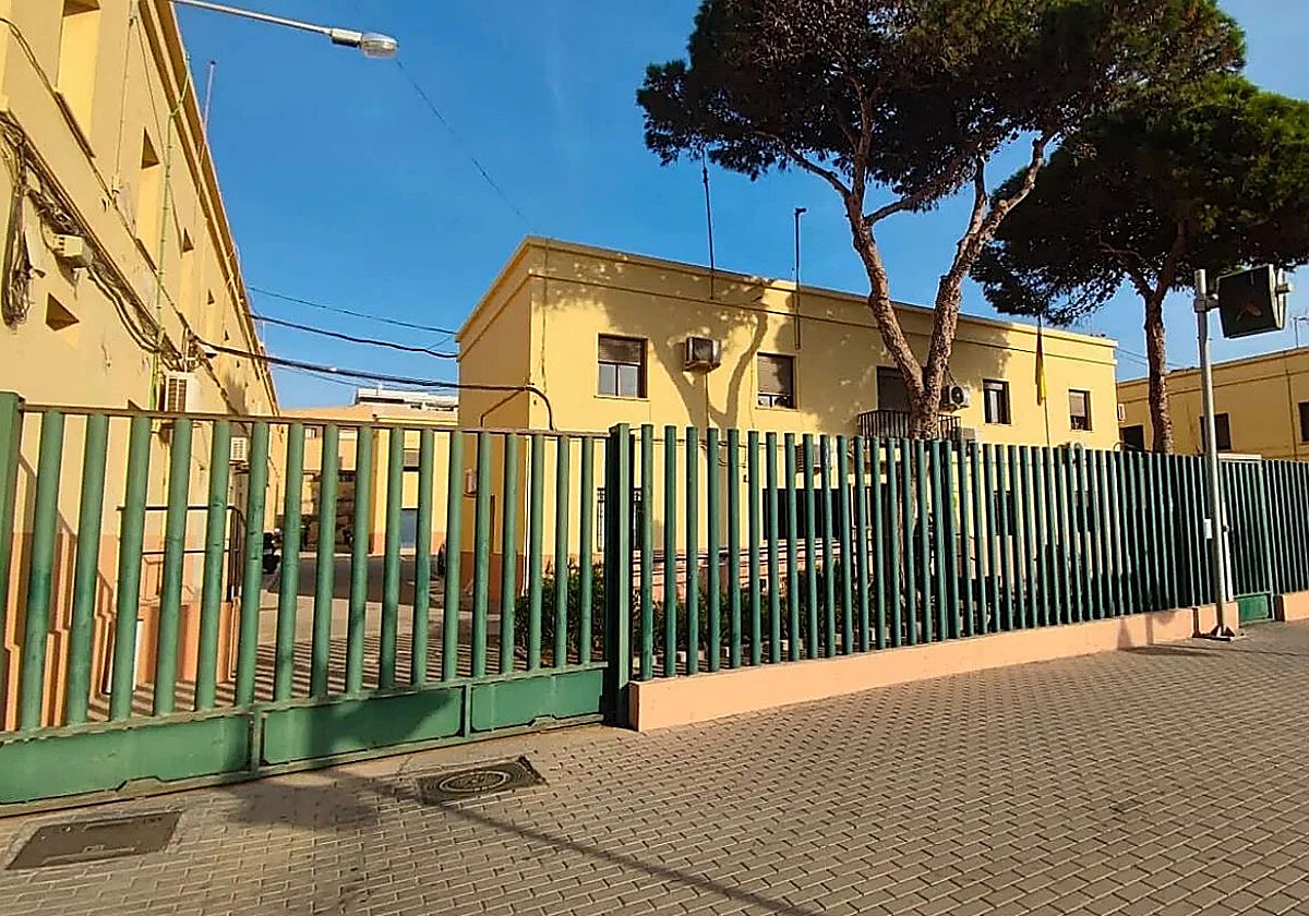 AUGC cuestiona el destino «incierto» de los guardias civiles de Roquetas: «¿A dónde nos quieren llevar?»