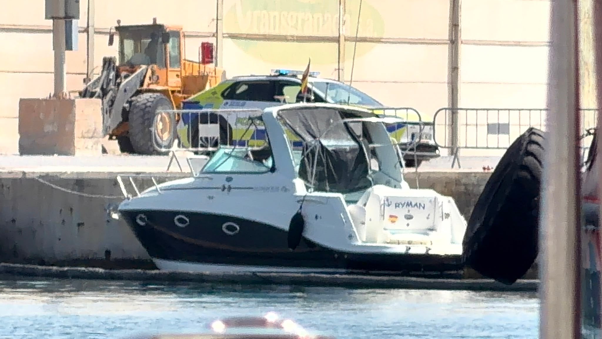 El barco donde se ha producido la deflagración