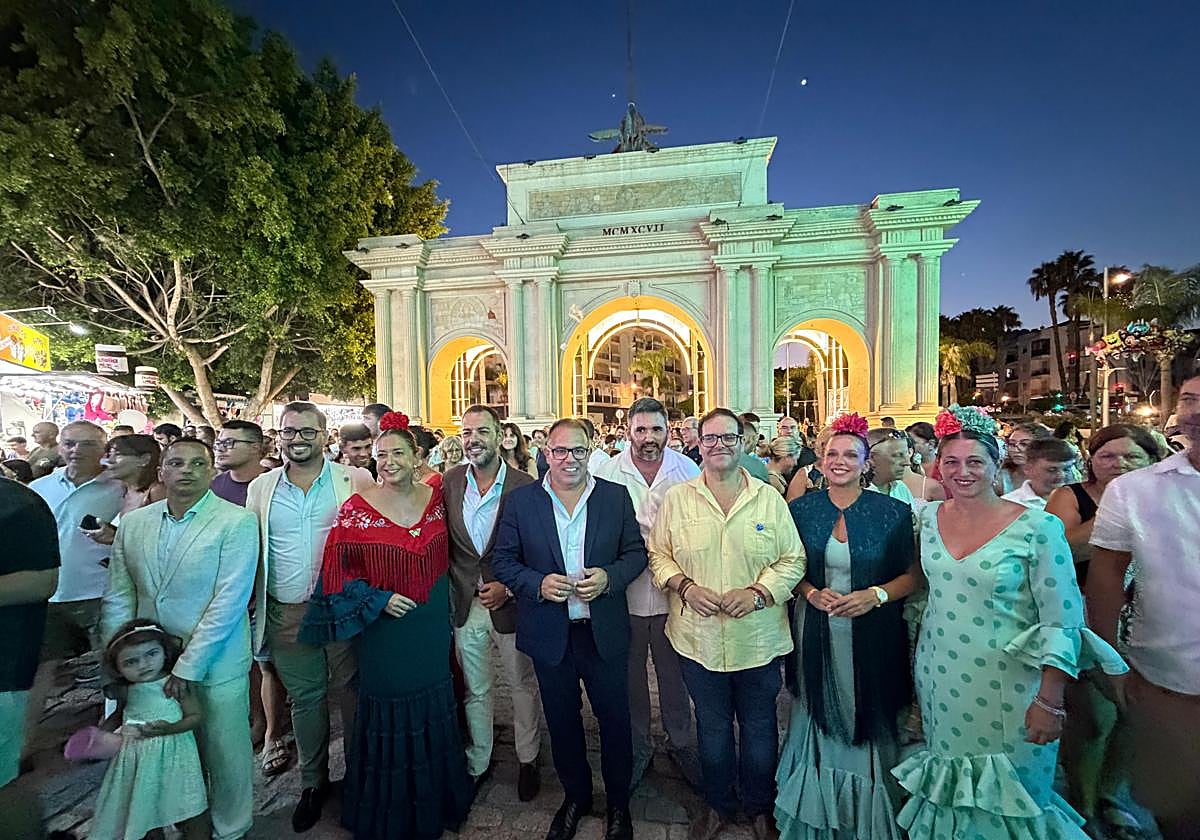 Autoridades pasean por el recinto ferial de Blas Infante en Almuñécar