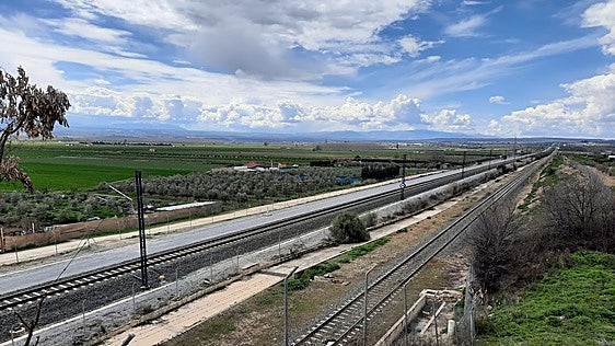 ADIF adjudica la asistencia de las obras de duplicación de vía del AVE en Granada