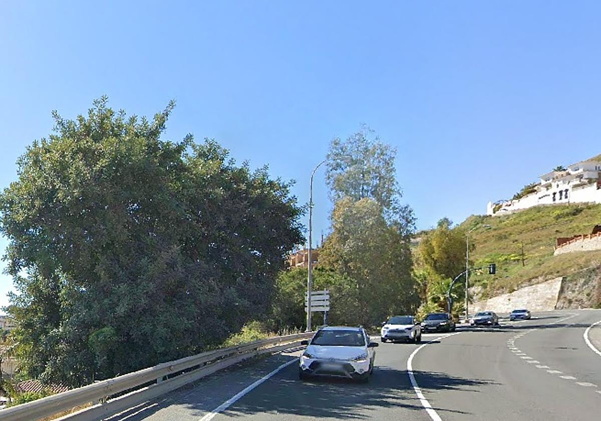 El accidente ha tenido lugar en la N-340 en Almuñécar