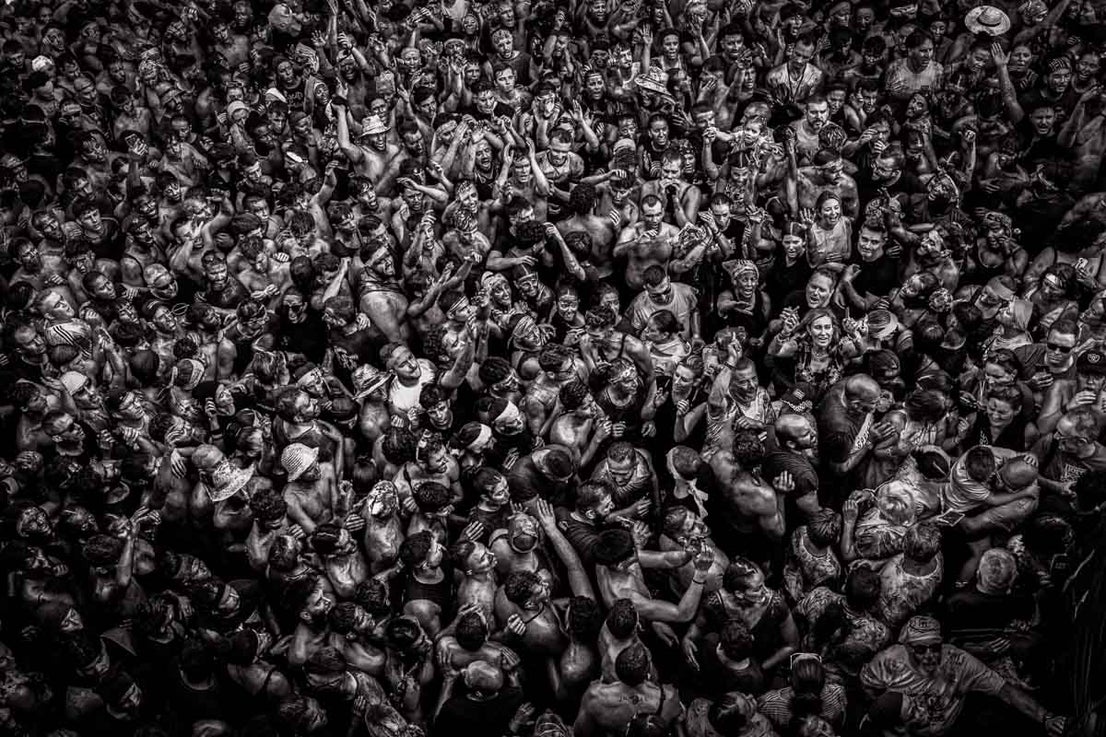 El Cascamorras en blanco y negro