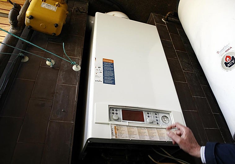 Detenido por hacerse pasar por instalador del gas para estafar a un anciando en Granada