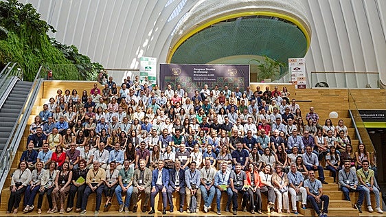 Anecoop reúne a más de 200 profesionales para abordar los desafíos de la agricultura