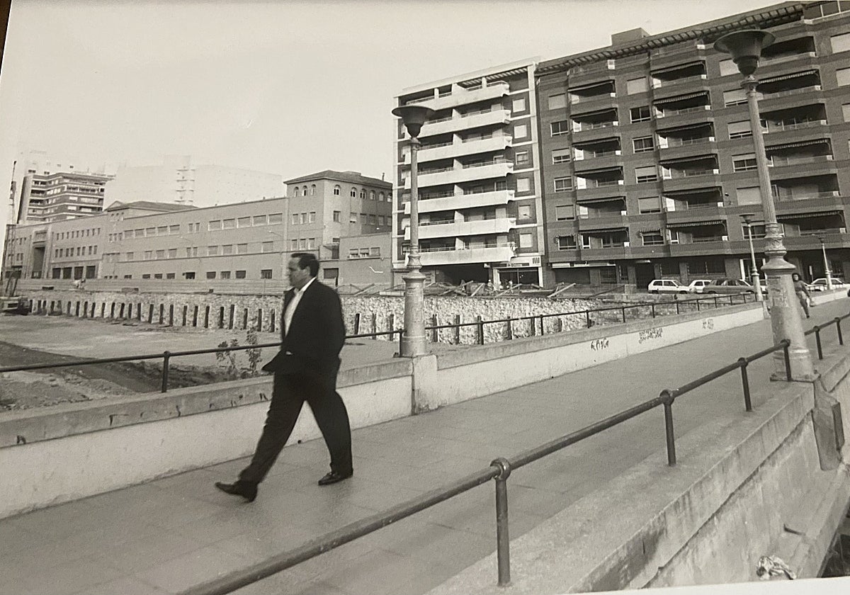 Los puentes de la Rambla por donde cruzaban los estudiantes